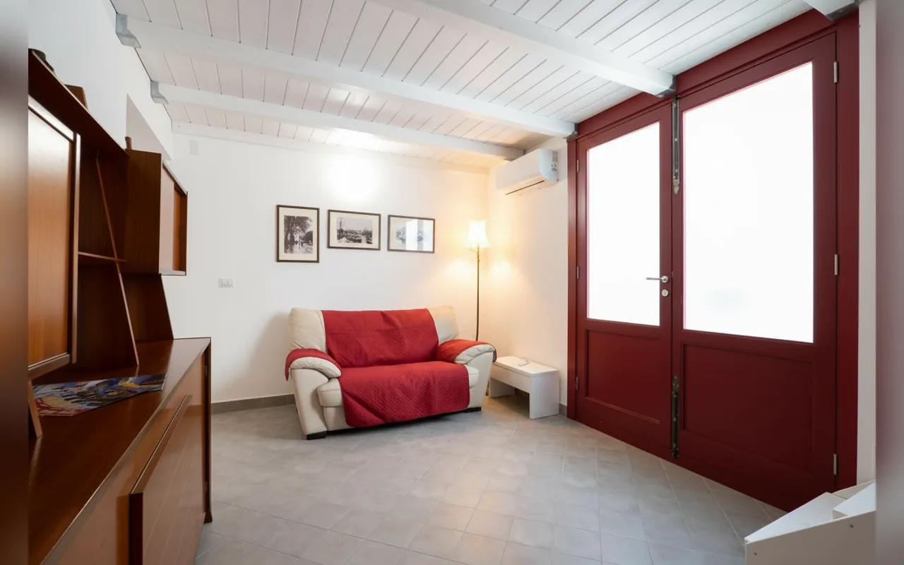 Camera con bagno privato — Woodenloft, CATANIA (Sicilia) (foto 19)